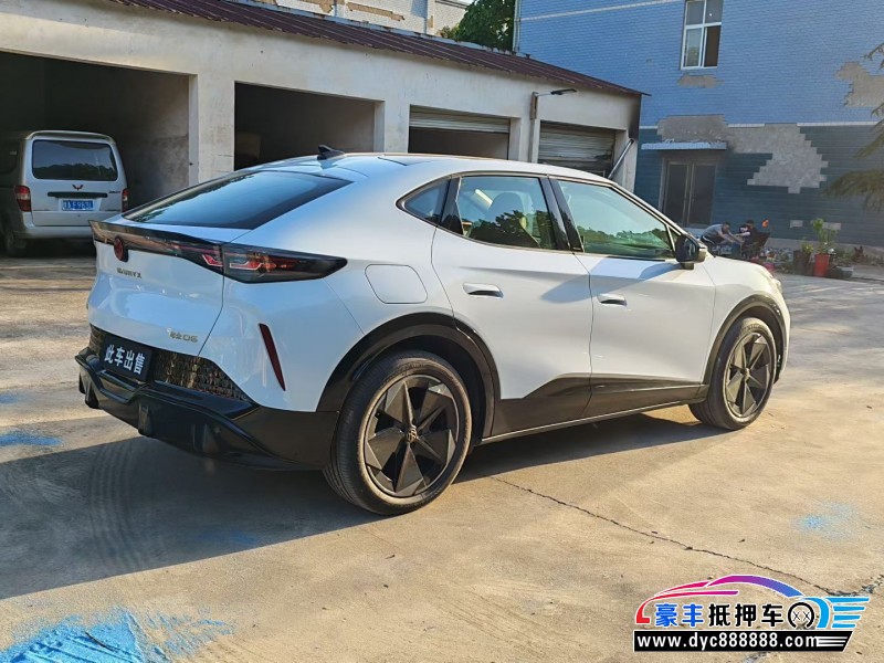 25年大众与众06轿车抵押车出售