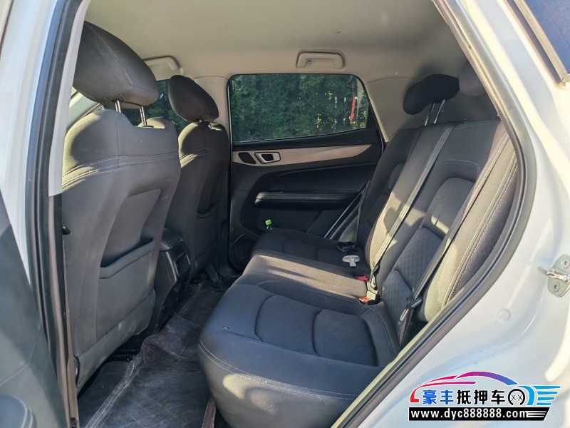 22年凯翼炫界轿车抵押车出售