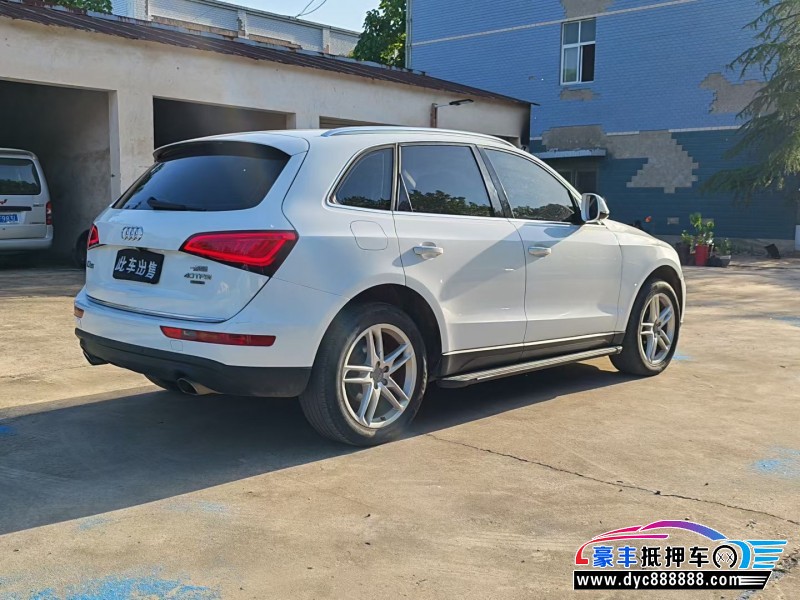 17年奥迪Q5轿车抵押车出售