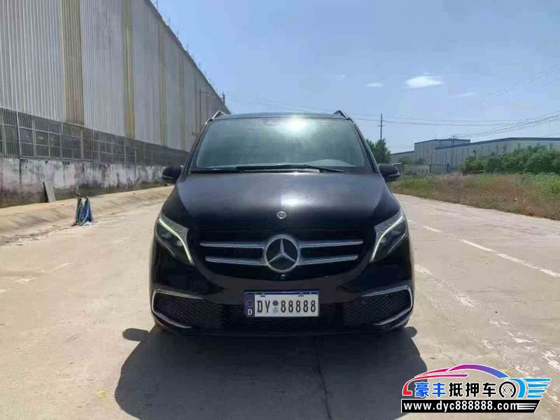 21年奔驰V轿车抵押车出售