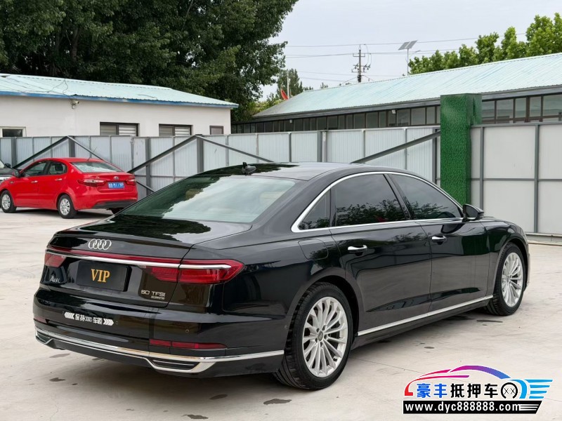 19年奥迪A8L轿车抵押车出售