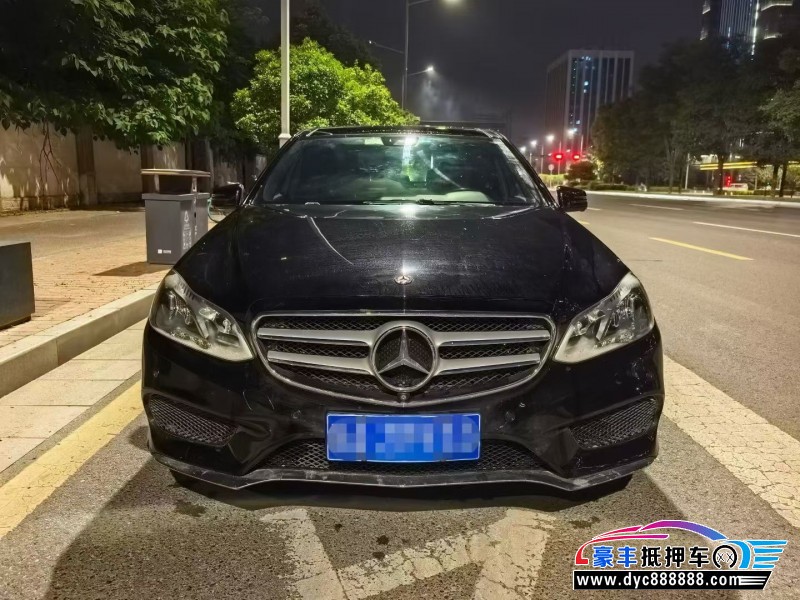 16年奔驰E轿车抵押车出售