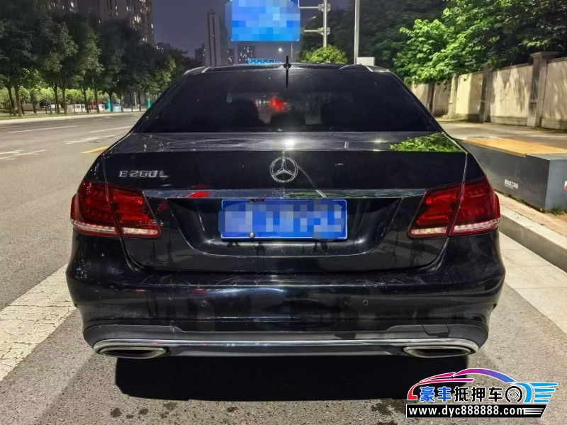16年奔驰E轿车抵押车出售