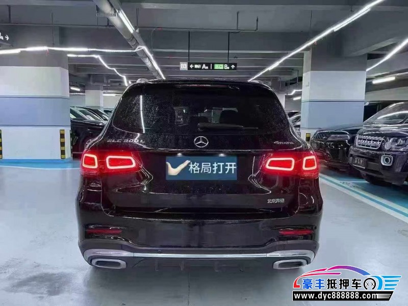 19年奔驰GLC轿车抵押车出售