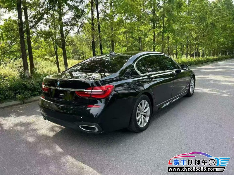 19年宝马7系轿车抵押车出售