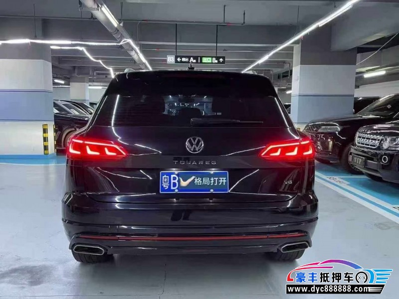 22年大众途锐轿车抵押车出售