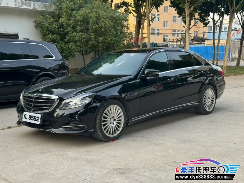 14年奔驰E轿车抵押车出售