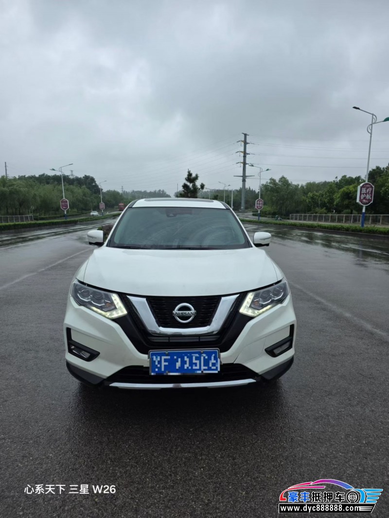 抵押车出售23年日产奇骏SUV