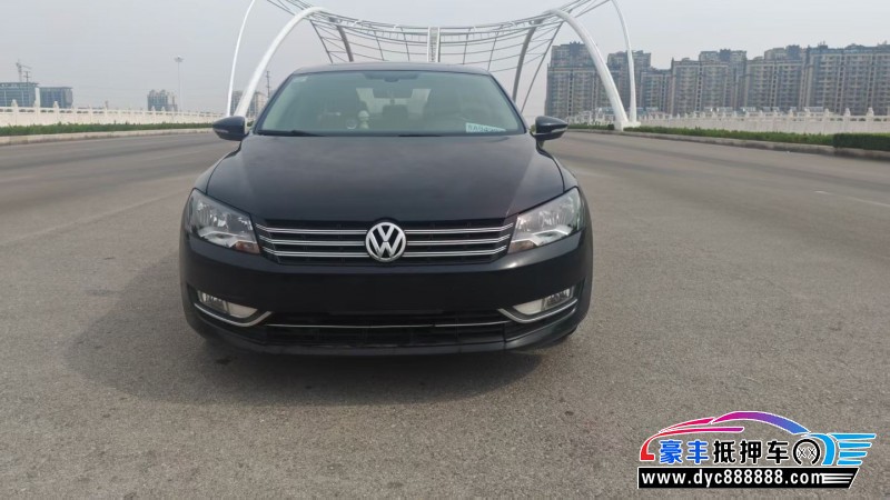 抵押车出售15年大众帕萨特轿车