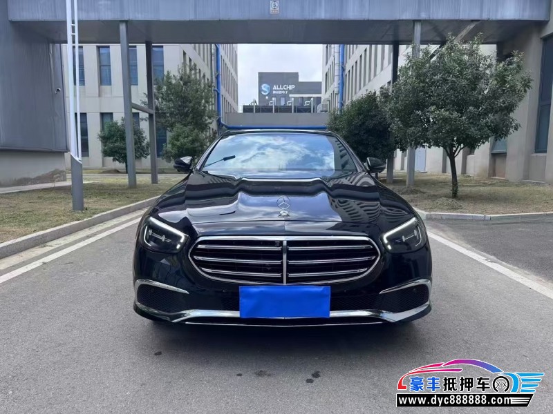 抵押车出售23年奔驰E轿车