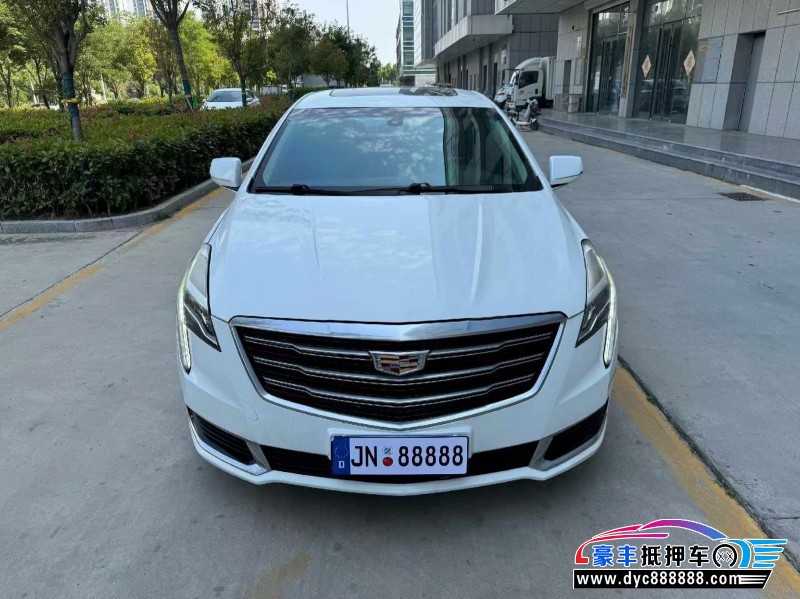 抵押车出售18年凯迪拉克XTS轿车
