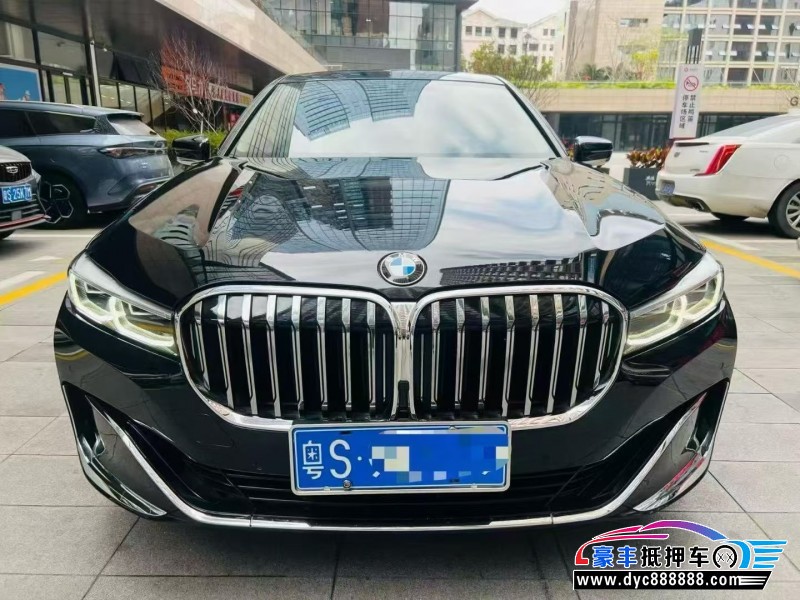 21年宝马7系轿车抵押车出售