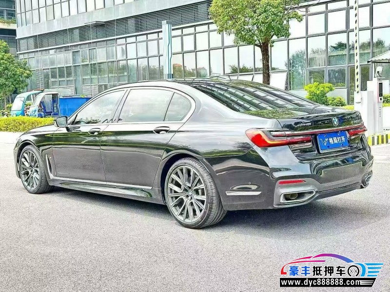 20年宝马7系轿车抵押车出售