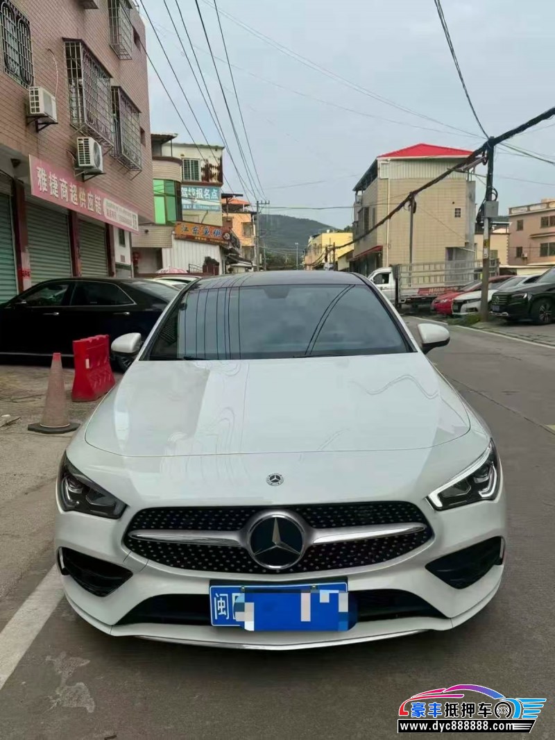 21年奔驰CLA轿车抵押车出售