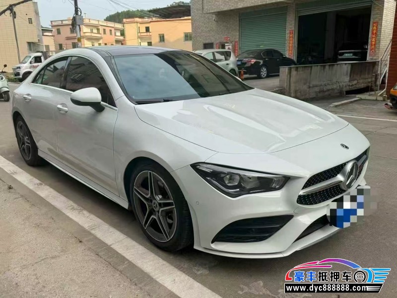 21年奔驰CLA轿车抵押车出售