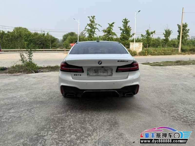21年宝马5系轿车抵押车出售