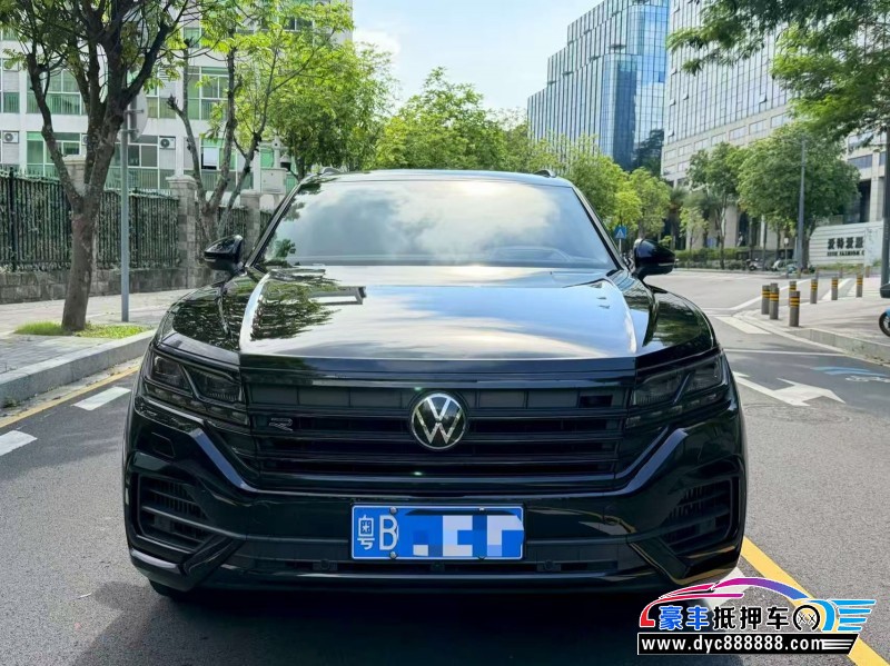 抵押车出售25年大众途锐轿车