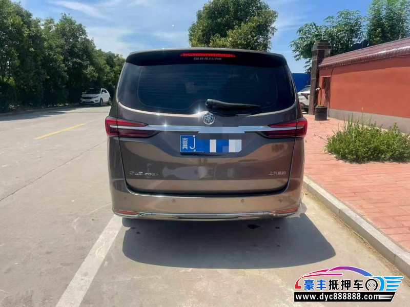 20年别克GL8轿车抵押车出售