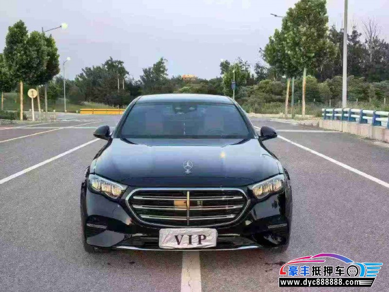 24年奔驰E轿车抵押车出售
