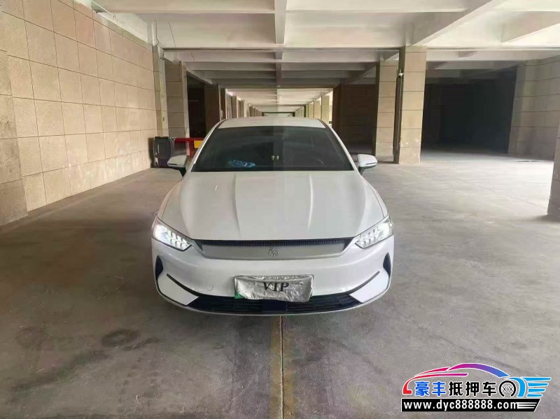 25年比亚迪秦轿车抵押车出售