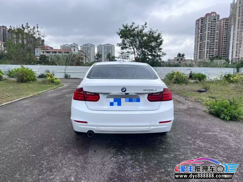13年宝马3系轿车抵押车出售