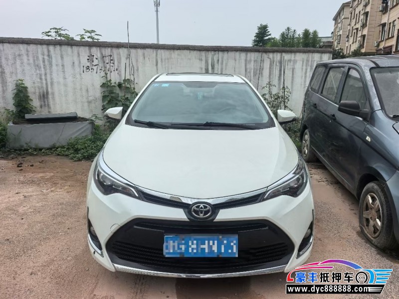 抵押车出售17年丰田雷凌轿车