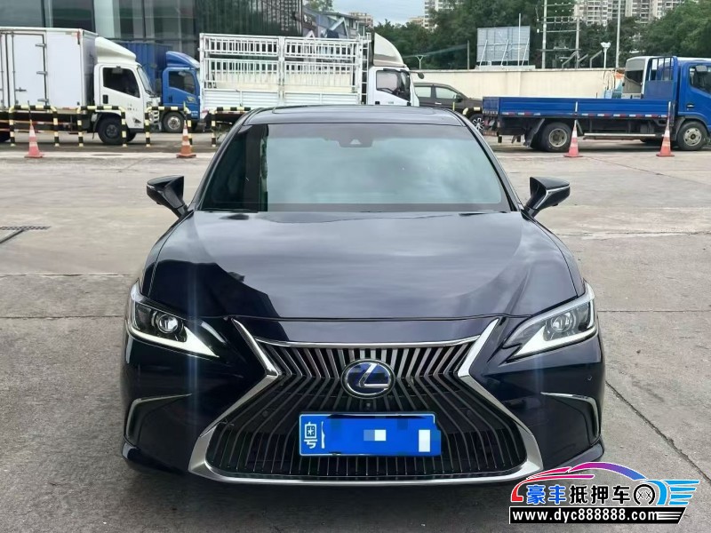 19年雷克萨斯ES轿车抵押车出售