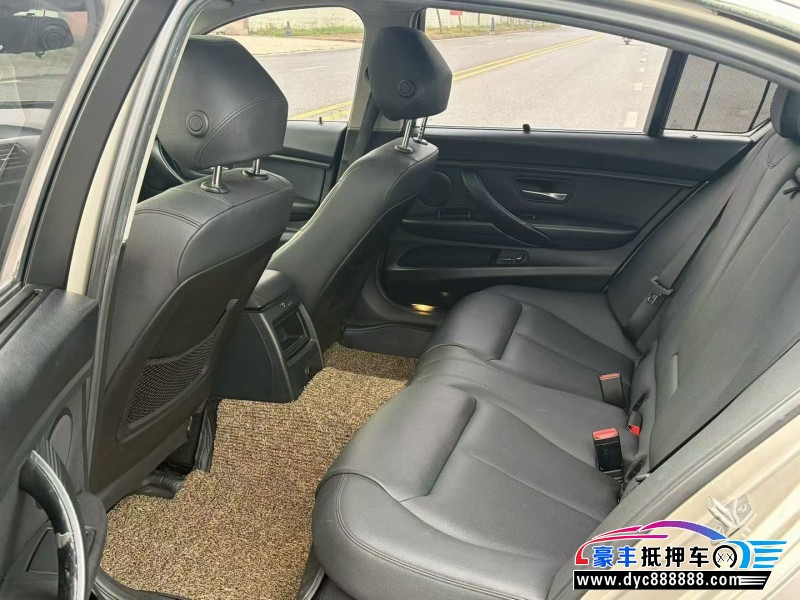 15年宝马3系轿车抵押车出售