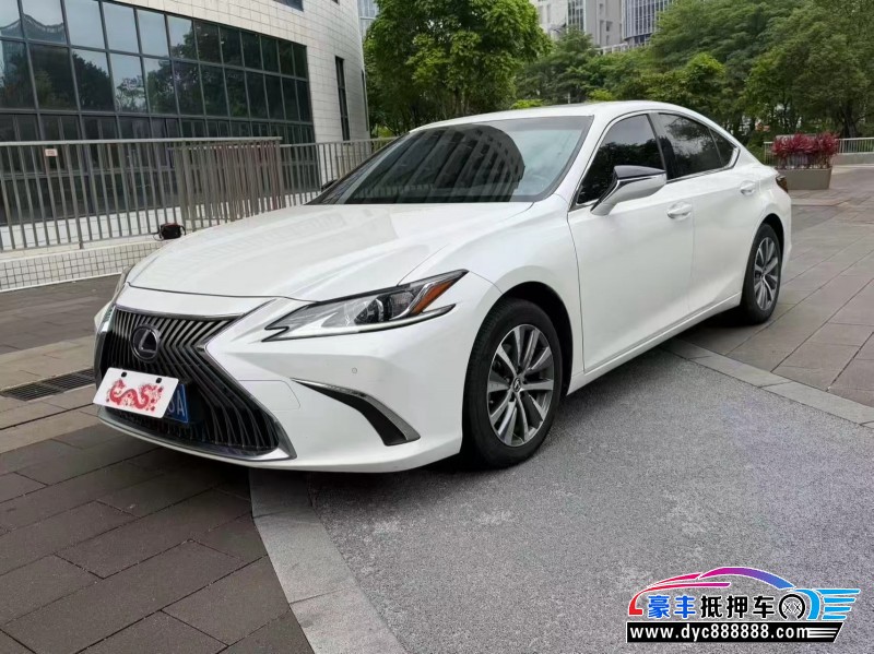 21年雷克萨斯ES轿车抵押车出售
