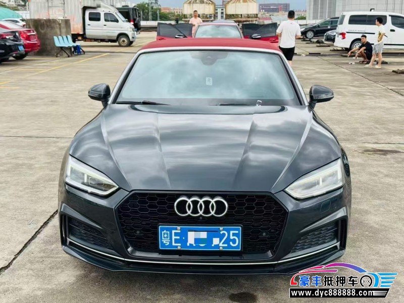 抵押车出售19年奥迪A5轿车