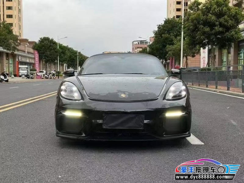 抵押车出售18年保时捷718轿车