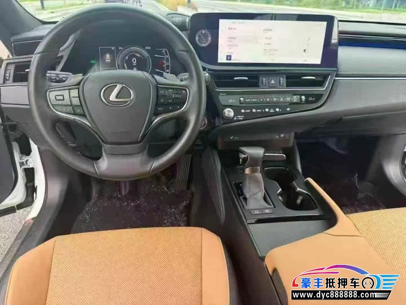 23年雷克萨斯ES轿车抵押车出售