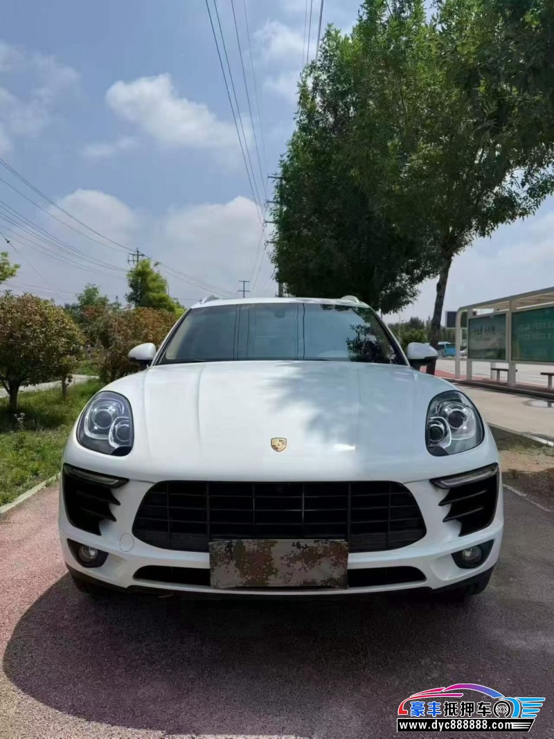 抵押车出售15年保时捷Macan迈凯轿车