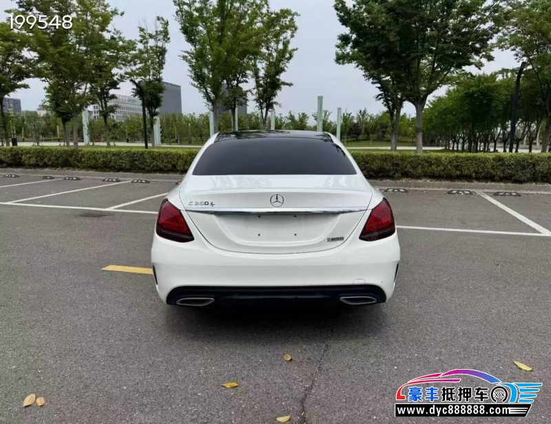 21年奔驰C轿车抵押车出售