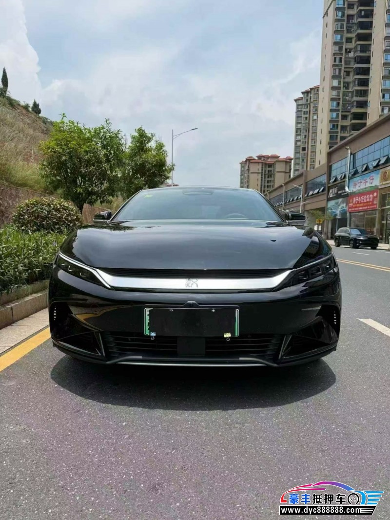 抵押车出售25年比亚迪汉轿车