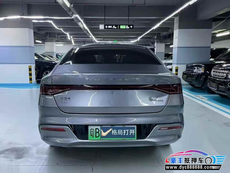 23年比亚迪秦轿车抵押车出售