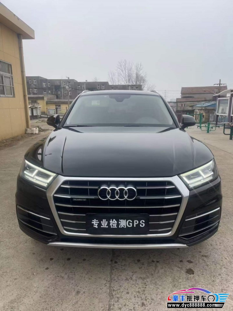 抵押车出售19年奥迪Q5轿车