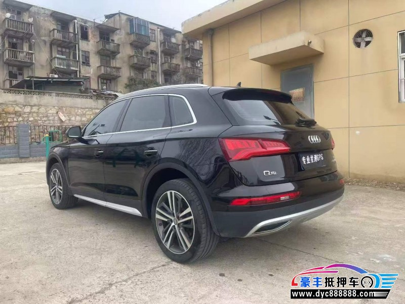 19年奥迪Q5轿车抵押车出售