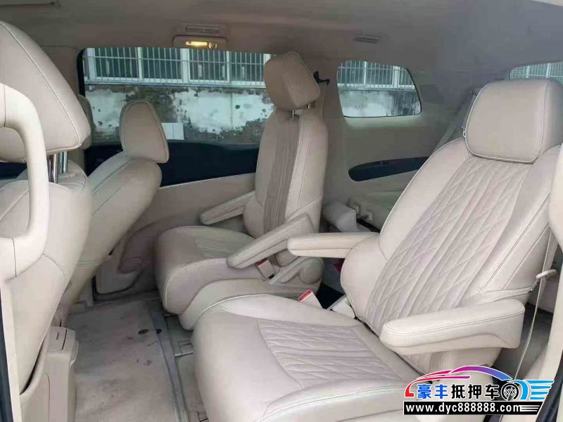 23年别克GL8轿车抵押车出售