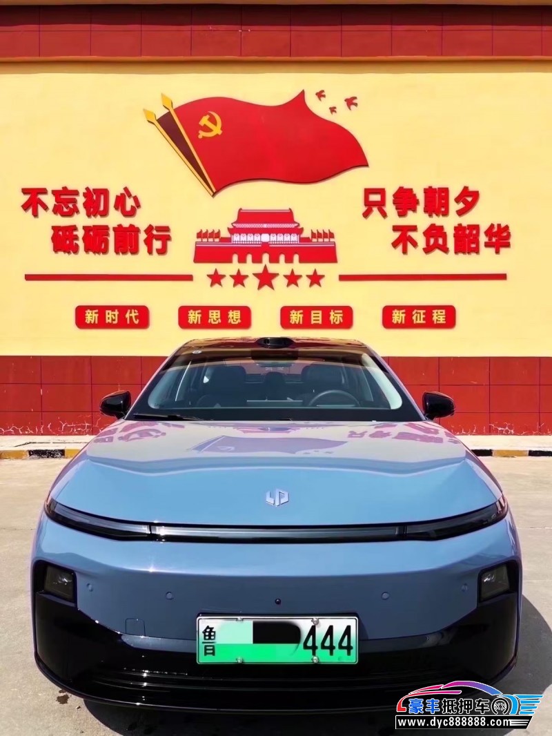 25年零跑B01轿车抵押车出售