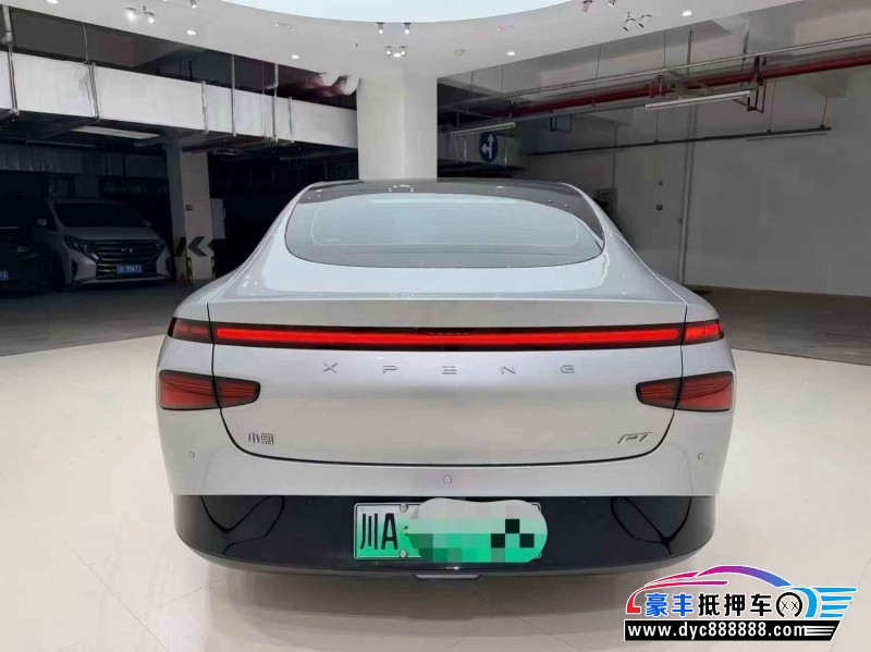 25年小鹏P7轿车抵押车出售