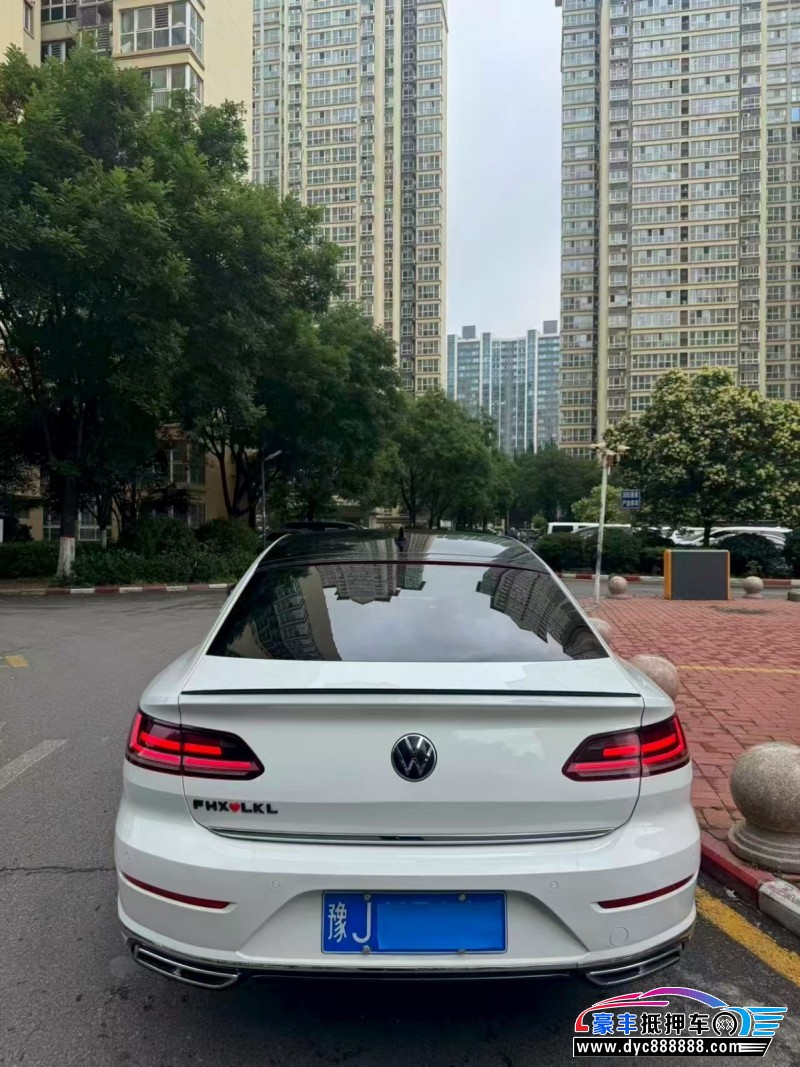 21年大众CC轿车抵押车出售