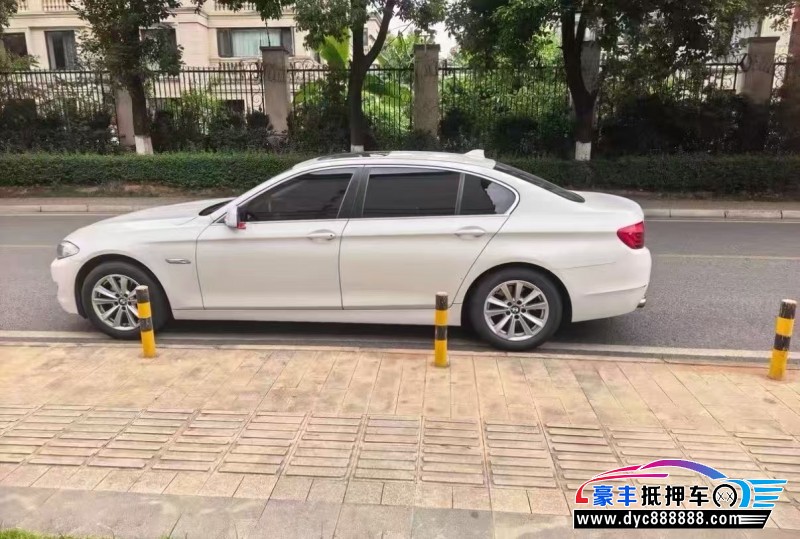 13年宝马5系轿车抵押车出售