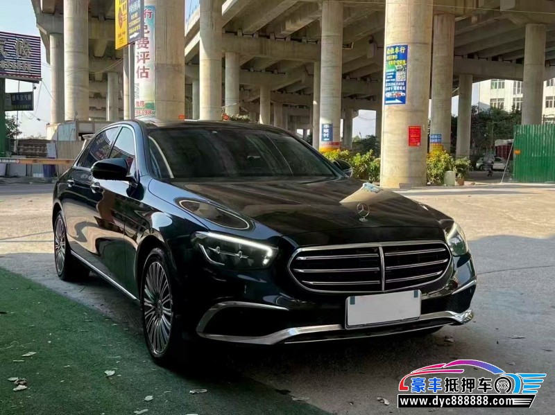 22年奔驰E轿车抵押车出售