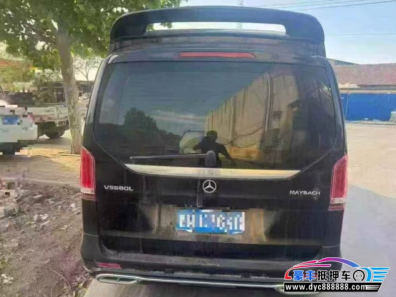 19年奔驰V轿车抵押车出售