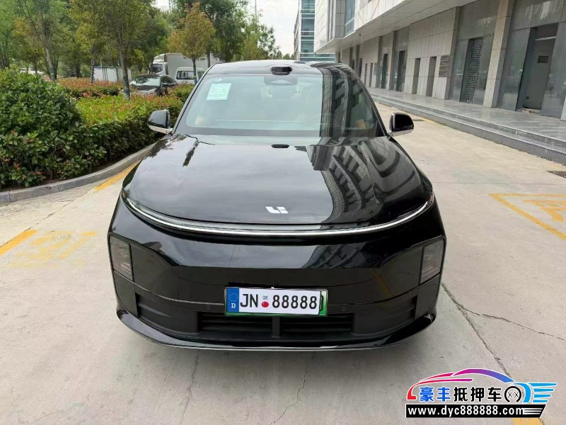 25年理想L6轿车抵押车出售