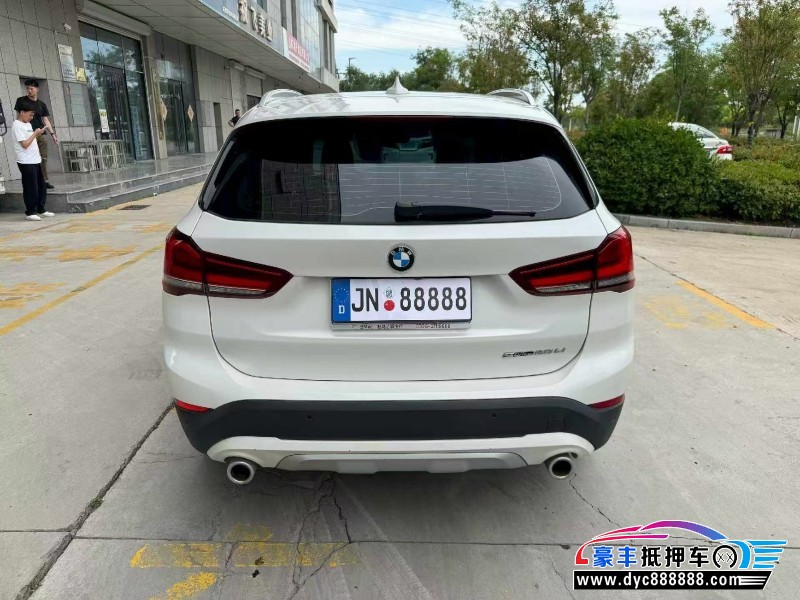 20年宝马X1轿车抵押车出售