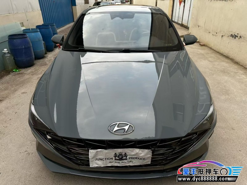 抵押车出售21年现代伊兰特轿车