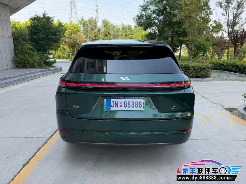 24年理想L7轿车抵押车出售