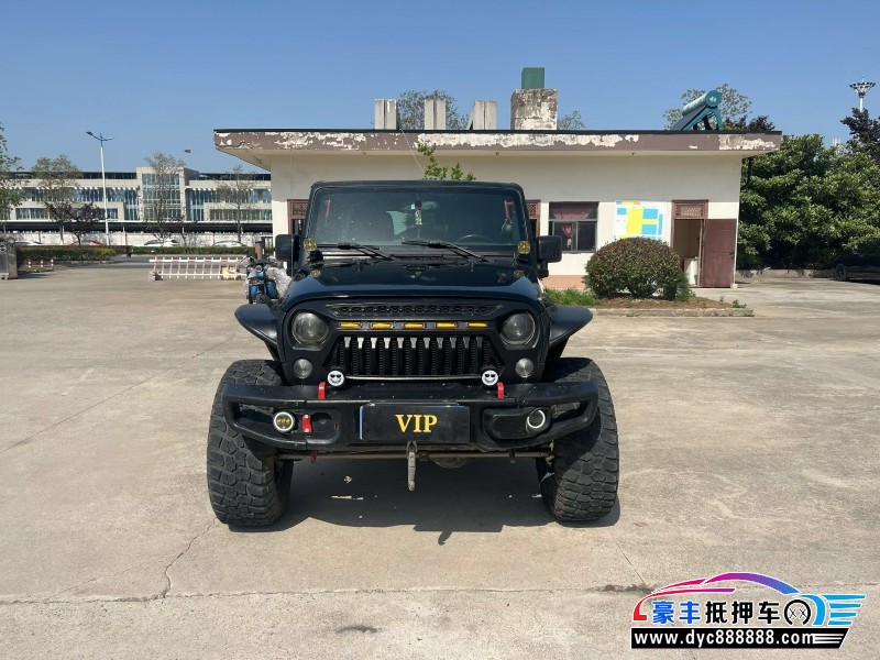 16年Jeep牧马人轿车抵押车出售